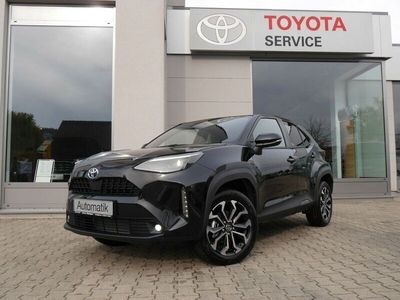 Gebraucht Toyota Yaris Cross Connect Style 131 PS (96 kW) 2022 Schwarz metallic SUV