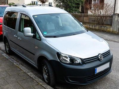 Gebraucht VW Caddy Trendline 86 PS (63 kW) 2014 Silber Van / Kleinbus