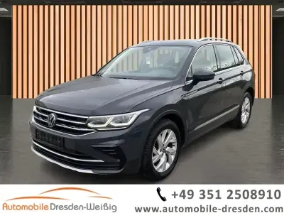 Gebraucht VW Tiguan Elegance 150 PS (110 kW) 2024 Grau uranograu SUV
