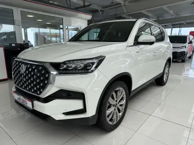 Neu KGM Rexton 201 PS (147 kW) 2026 Grand white SUV