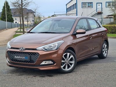 gebraucht Hyundai i20 YES! *LHZ*PDC*SHZ*Spurhalteassistent*