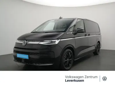 Gebraucht VW Multivan Style 150 PS (110 kW) 2025 Grau Van / Kleinbus