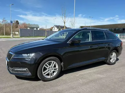 Gebraucht Skoda Superb Style 150 PS (110 kW) 2022 Schwarz Kombi