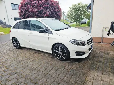 Brugt Mercedes B180 Sport 122 HK (89 kW) 2015 Hvid MPV