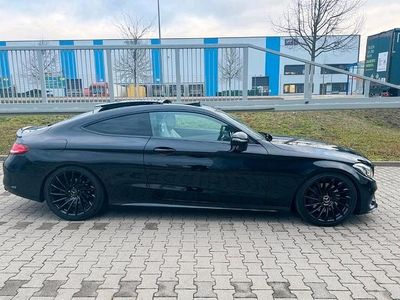 Gebraucht Mercedes C250 AMG line 204 PS (150 kW) 2016 Schwarz Coupé