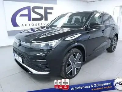 Gebraucht VW Tiguan Style 265 PS (194 kW) 2025 Grenadillschwarz meta... SUV