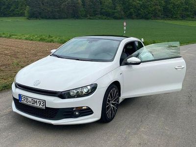 Weiß Gebraucht 2014 VW Scirocco Coupé | 6.500 €