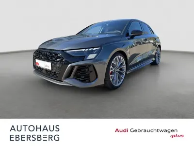 Gebraucht Audi RS3 Sport 400 PS (294 kW) 2023 Grau Limousine