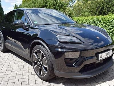 Porsche Macan 4 Electric