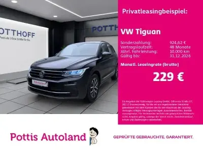 Gebraucht VW Tiguan Life 150 PS (110 kW) 2022 Schwarz SUV