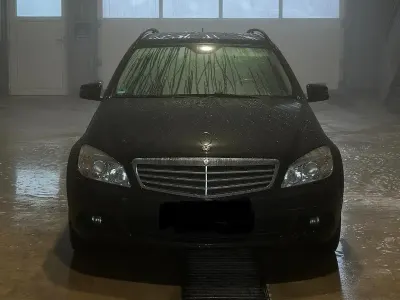 Gebraucht Mercedes C200 136 PS (100 kW) 2008 Schwarz Kombi
