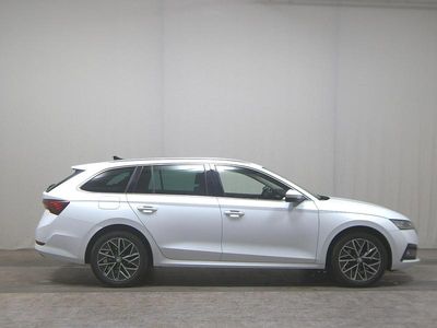 Second-hand Skoda Octavia Style 150 CP (110 kW) 2022 Alb Break