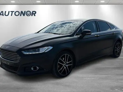 Gebraucht Ford Mondeo Titanium 160 PS (117 kW) 2016 Weiß Limousine