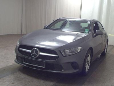 Usado Mercedes A200 163 HP (119 kW) 2020 Cinzento Sedan