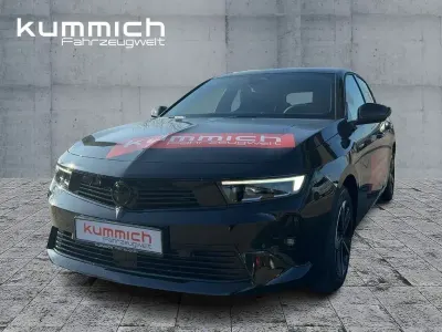 Gebraucht Opel Astra 131 PS (96 kW) 2025 Schwarz Kleinwagen