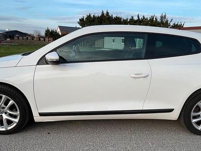 Usata VW Scirocco 122 CV (89 kW) 2009 Bianco Coupé