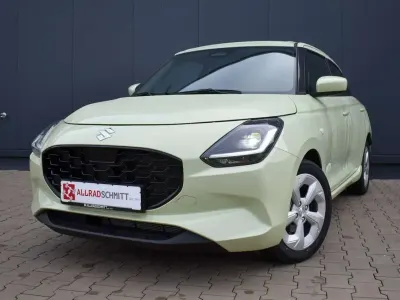 Gebraucht Suzuki Swift Comfort 83 PS (61 kW) 2026 Cool yellow Kleinwagen