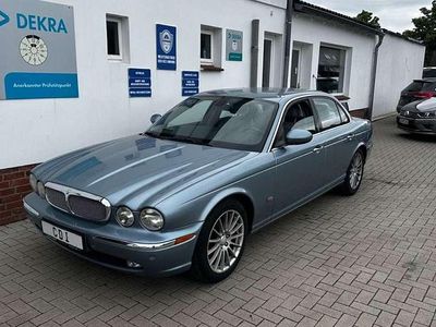 Jaguar XJ6