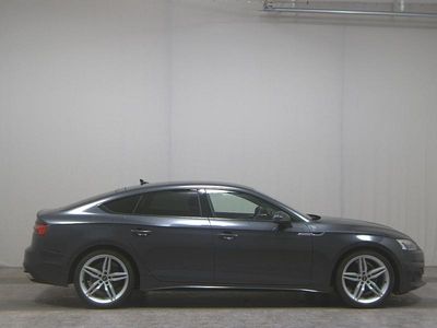 Gebraucht Audi A5 Sportback Advanced 163 PS (119 kW) 2022 Grau Kleinwagen