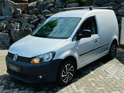 Gebraucht VW Caddy 102 PS (75 kW) 2010 Silber Van / Kleinbus