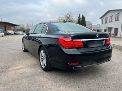 gebraucht BMW 750L i