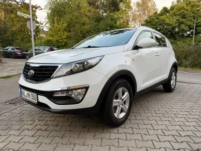 Używany Kia Sportage 135 KM (99 kW) 2015 Biały SUV