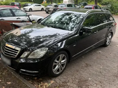 Gebraucht Mercedes E350 Avantgarde 231 PS (169 kW) 2010 Schwarz Kombi