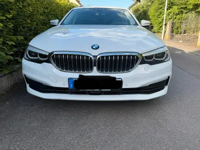 Gebraucht BMW 530 Sport Line 252 PS (185 kW) 2017 Weiß Kombi