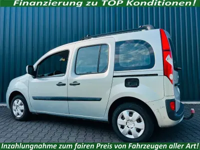 Gebraucht Renault Kangoo 106 PS (77 kW) 2008 Silber Van / Kleinbus