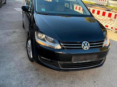 Gebraucht VW Sharan 140 PS (102 kW) 2012 Schwarz Van / Kleinbus