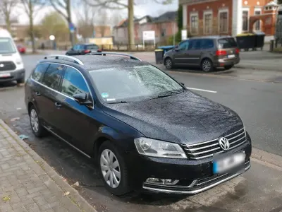 Używany VW Passat Highline 122 KM (89 kW) 2011 Czarny Kombi