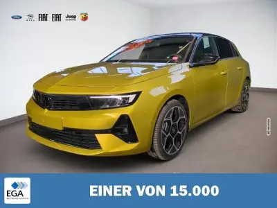 Gebraucht Opel Astra 131 PS (96 kW) 2023 Gelb metallic Kleinwagen