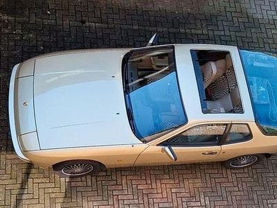 Used Porsche 924 125 HP (91 kW) 1983 Gold Coupe