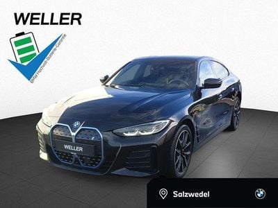 Black sapphire (schwarz) Gebraucht 2023 BMW i4 M Sport Limousine | 37.150 € (Guter Preis)