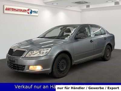 Grau Gebraucht 2013 Skoda Octavia Limousine | 2.699 € (Fairer Preis)