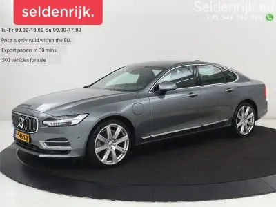 Usata Volvo S90 Momentum 408 CV (300 kW) 2018 Grigio Berlina