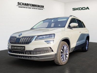 Steelgrau Gebraucht 2022 Skoda Karoq Style SUV | 24.500 € (Fairer Preis)