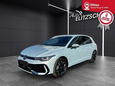 Neu VW Golf VIII R-line 150 PS (110 kW) 2026 Crystal ice blue metallic Limousine