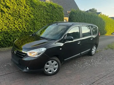 Gebraucht Dacia Lodgy 116 PS (85 kW) 2013 Schwarz Van / Kleinbus