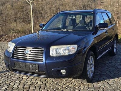 Begagnad Subaru Forester 158 HK (116 kW) 2006 Blå SUV