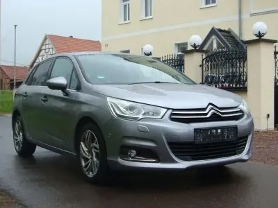 Gebraucht Citroën C4 PureTech 131 PS (96 kW) 2017 Grau Limousine
