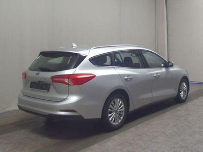 Usado Ford Focus Titanium 125 HP (91 kW) 2021 Prateado Carrinha