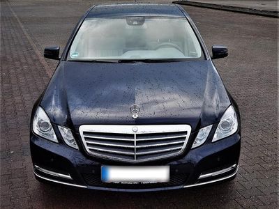 Usata Mercedes E250 224 CV (164 kW) 2009 Blu Berlina