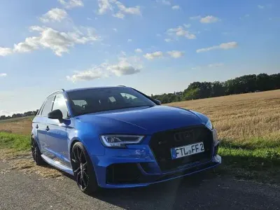 Occasion Audi RS3 Sport 521 ch (383 kW) 2017 Bleue Berline