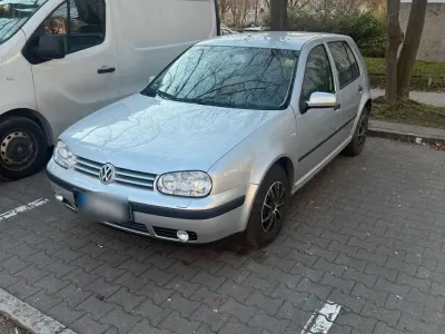 Gebraucht VW Golf IV 110 PS (80 kW) 2002 Silber Kleinwagen