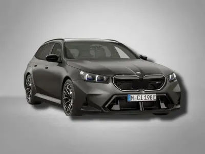 Gebraucht BMW M5 Comfort Edition 727 PS (534 kW) 2026 Bmw individual frozen deep grey metallic Kombi