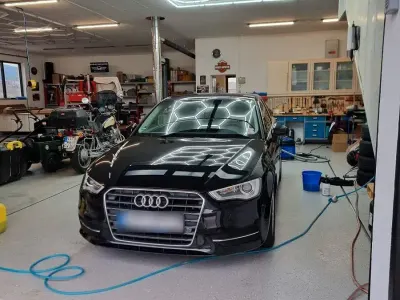 Gebraucht Audi A3 Ambiente 122 PS (89 kW) 2012 Schwarz Kleinwagen