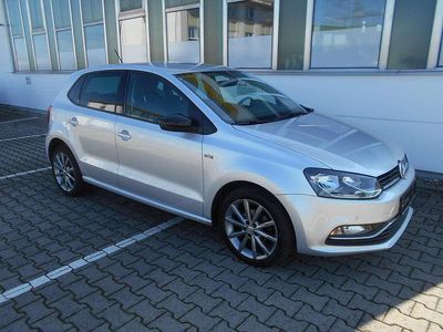 Gebraucht VW Polo 75 PS (55 kW) 2015 Silber Limousine