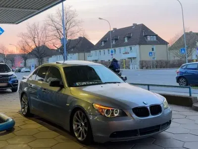 Gebraucht BMW 520 170 PS (125 kW) 2004 Grau Limousine