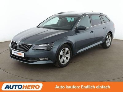Gebraucht Skoda Superb Style 150 PS (110 kW) 2018 Grau Kombi
